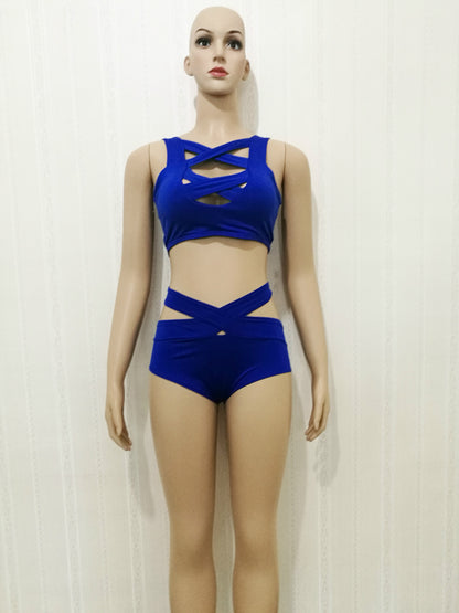 Bikini Set with Crossed Front Straps
