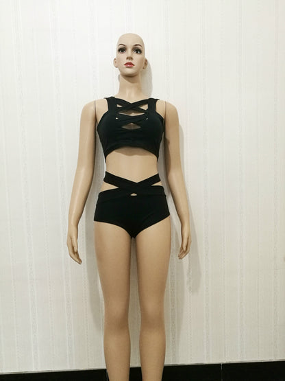 Bikini Set with Crossed Front Straps